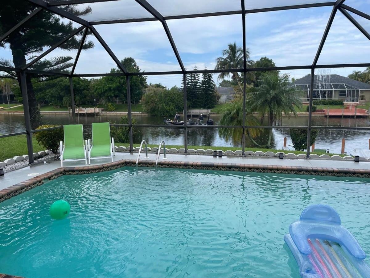 Vila Hidden Secret Waterfront Retreat Cape Coral Exteriér fotografie