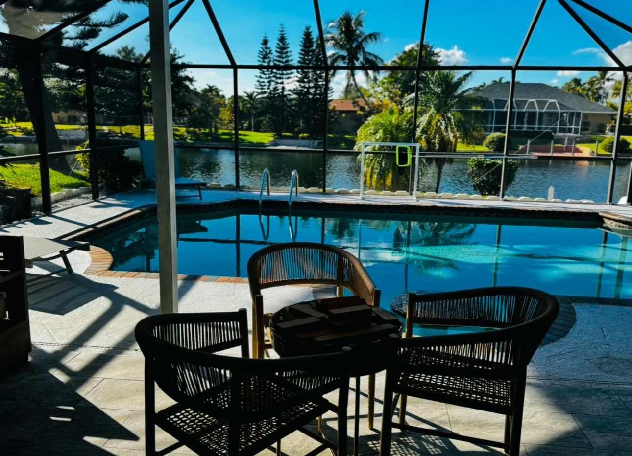Vila Hidden Secret Waterfront Retreat Cape Coral Exteriér fotografie